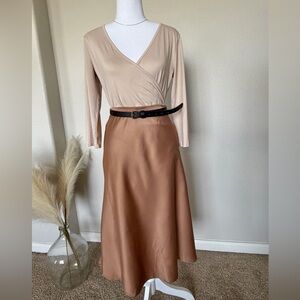 NWT Ninexis - Cream Buttery Soft Vneck 3/4 sleeve body suit